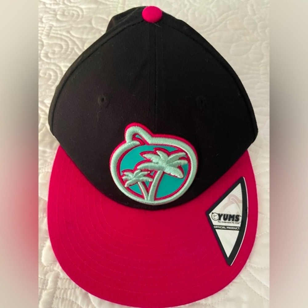 NWT YUMS Paradise Palms Snapback Hat